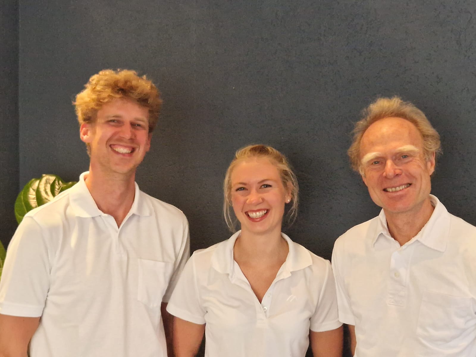 Dr Hendricks Heimtier Zahnarzt Praxis Dr. Hendriks - DR. JÖRG HENDRIKS